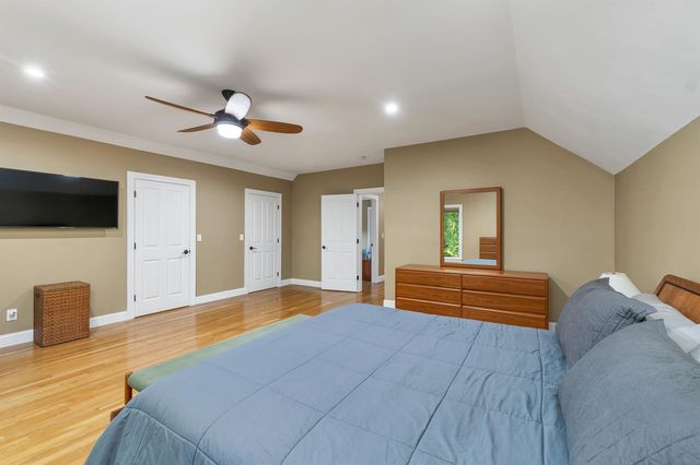 75 Long Pond Road, Dunbarton, NH 03046