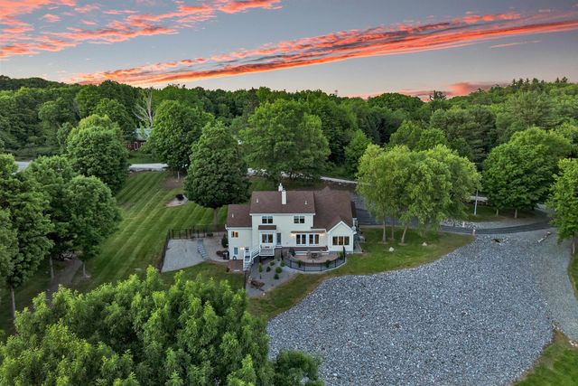 75 Long Pond Road, Dunbarton, NH 03046