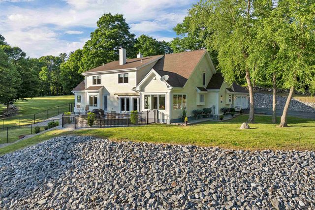 75 Long Pond Road, Dunbarton, NH 03046
