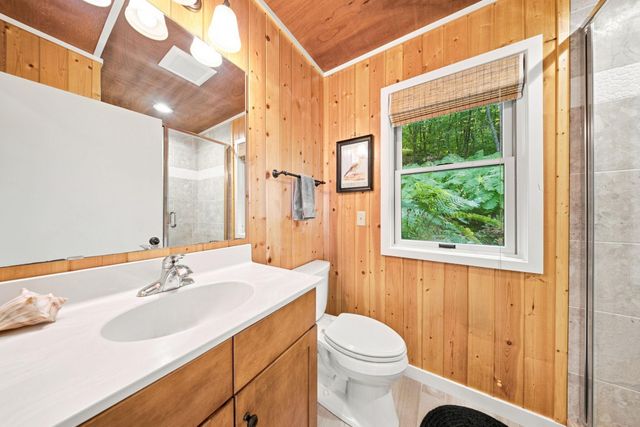 186 Cove Court, Hudson, WI 54016