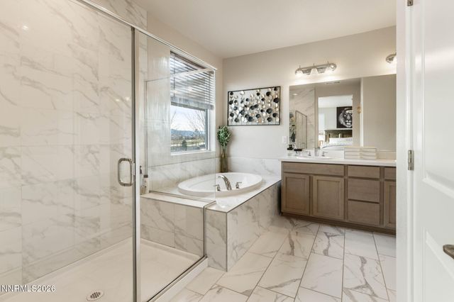 531 Stonehaven Court, Dayton, NV 89403