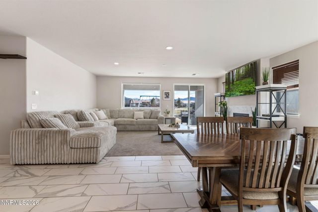 531 Stonehaven Court, Dayton, NV 89403