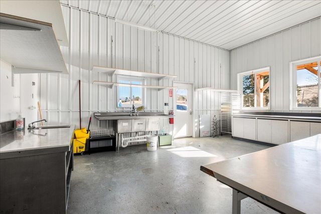 1447 KY-1228, East Bernstadt, KY 40729