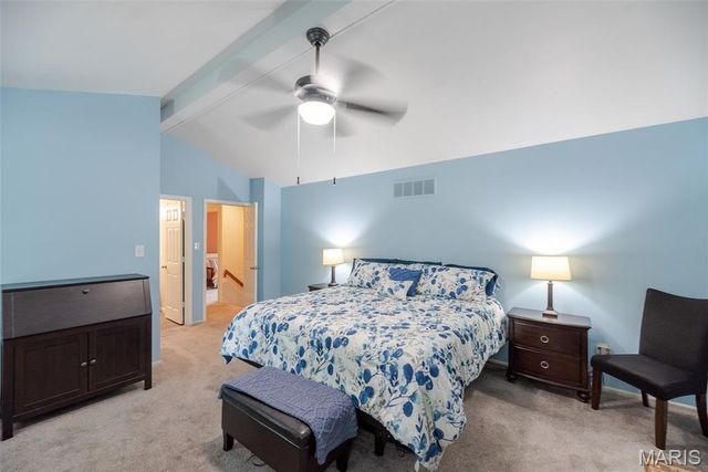 231 Oakbriar Farm Drive, Ballwin, MO 63021