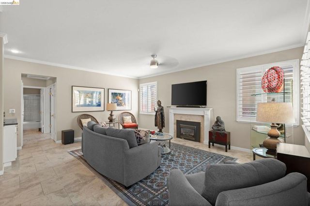 2216 Colonial Ct, Discovery Bay, CA 94505