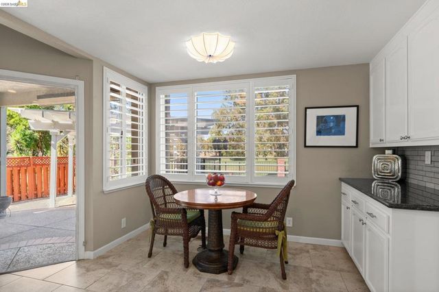 2216 Colonial Ct, Discovery Bay, CA 94505