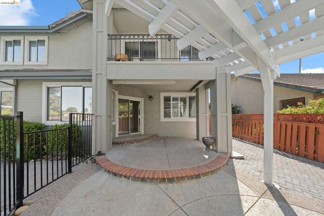 2216 Colonial Ct, Discovery Bay, CA 94505
