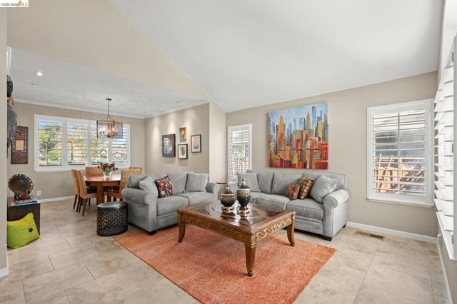 2216 Colonial Ct, Discovery Bay, CA 94505