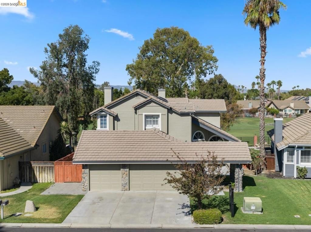 2216 Colonial Ct, Discovery Bay, CA 94505