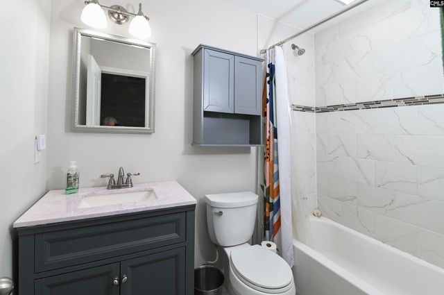 301 Harbor Heights Drive 6D, Lexington, SC 29072