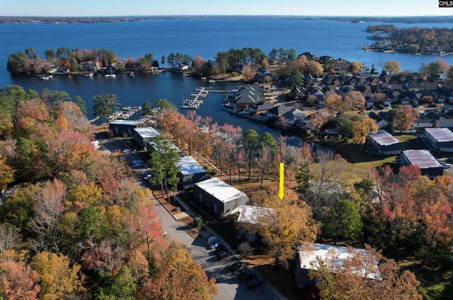 301 Harbor Heights Drive 6D, Lexington, SC 29072