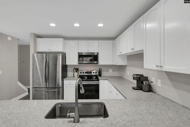 301 Harbor Heights Drive 6D, Lexington, SC 29072