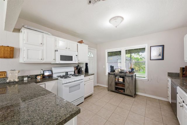 1103 James Street, Deer Park, TX 77536