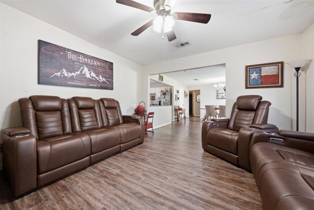 1103 James Street, Deer Park, TX 77536