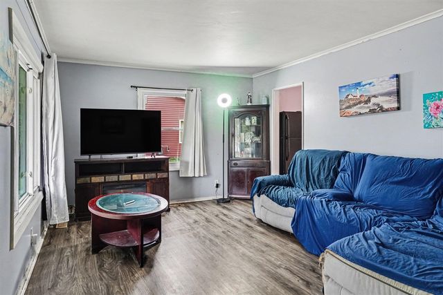 4026 Rivington Street, Kalamazoo, MI 49008