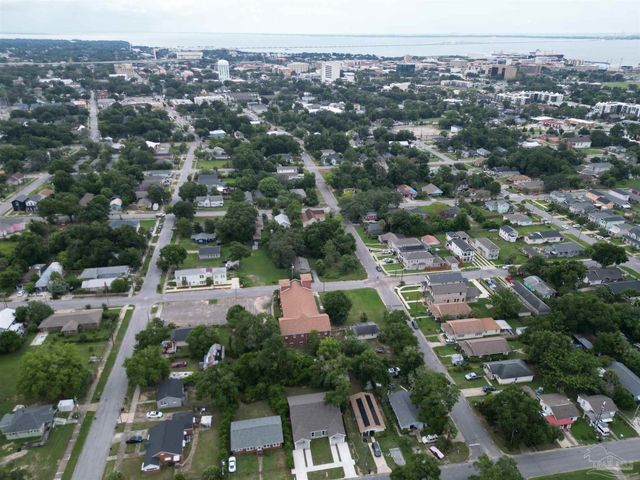 308 N E St, Pensacola, FL 32501
