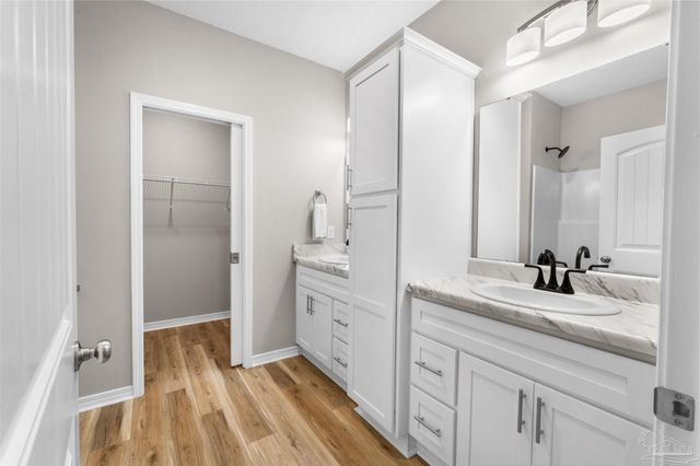 308 N E St, Pensacola, FL 32501