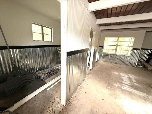 7208 N OLA AVENUE, Tampa, FL 33604