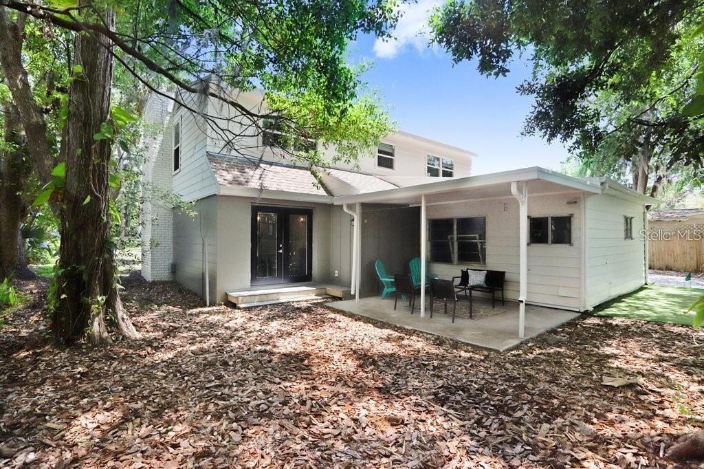 Image 2 of property listing at 7208 N OLA AVENUE, Tampa, FL 33604