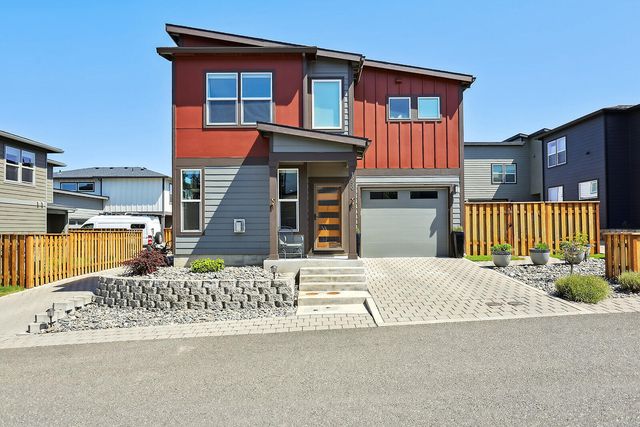 1250 29th Street, Hood River, OR 97031