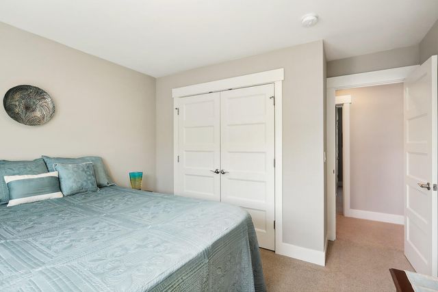 1250 29th Street, Hood River, OR 97031