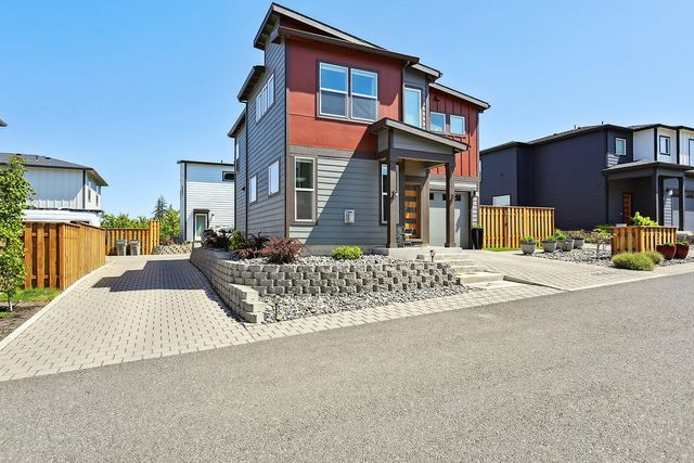 1250 29th Street, Hood River, OR 97031