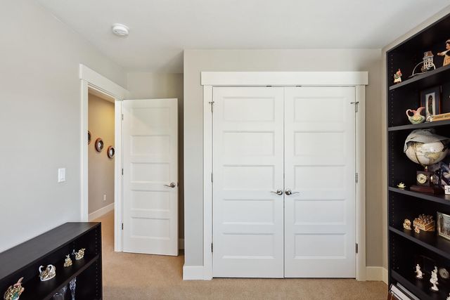 1250 29th Street, Hood River, OR 97031