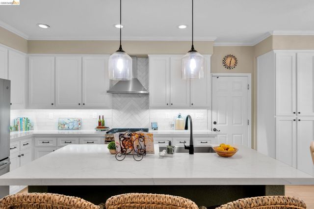 4247 Christopher Michael Ct, Tracy, CA 95377