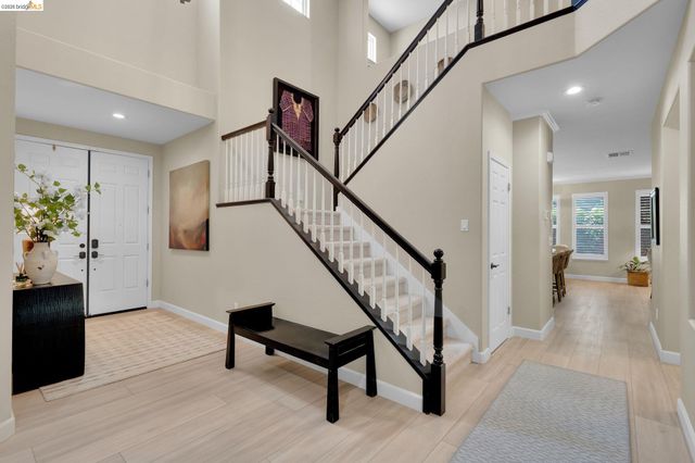 4247 Christopher Michael Ct, Tracy, CA 95377