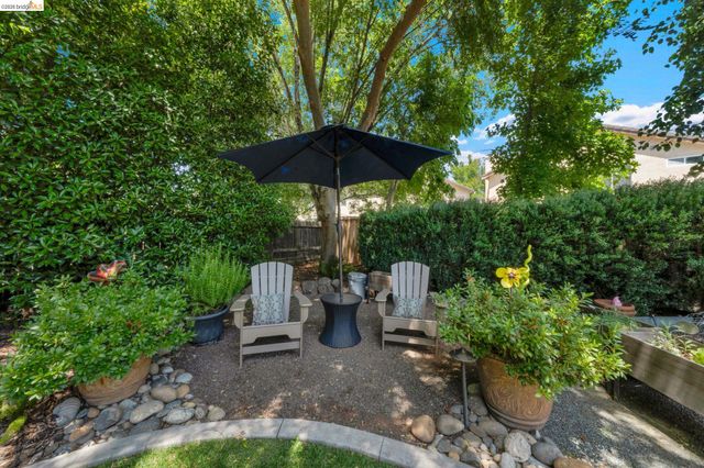 4247 Christopher Michael Ct, Tracy, CA 95377
