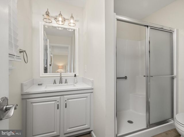 3 W 18TH ST, Barnegat Light, NJ 08006