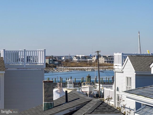 3 W 18TH ST, Barnegat Light, NJ 08006