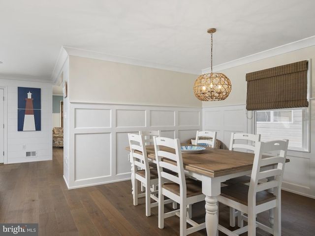 3 W 18TH ST, Barnegat Light, NJ 08006