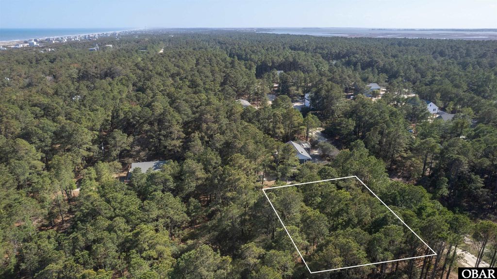 Image 6 of property listing at 2363 Swan Island Road Lot #19, Corolla, NC 27927