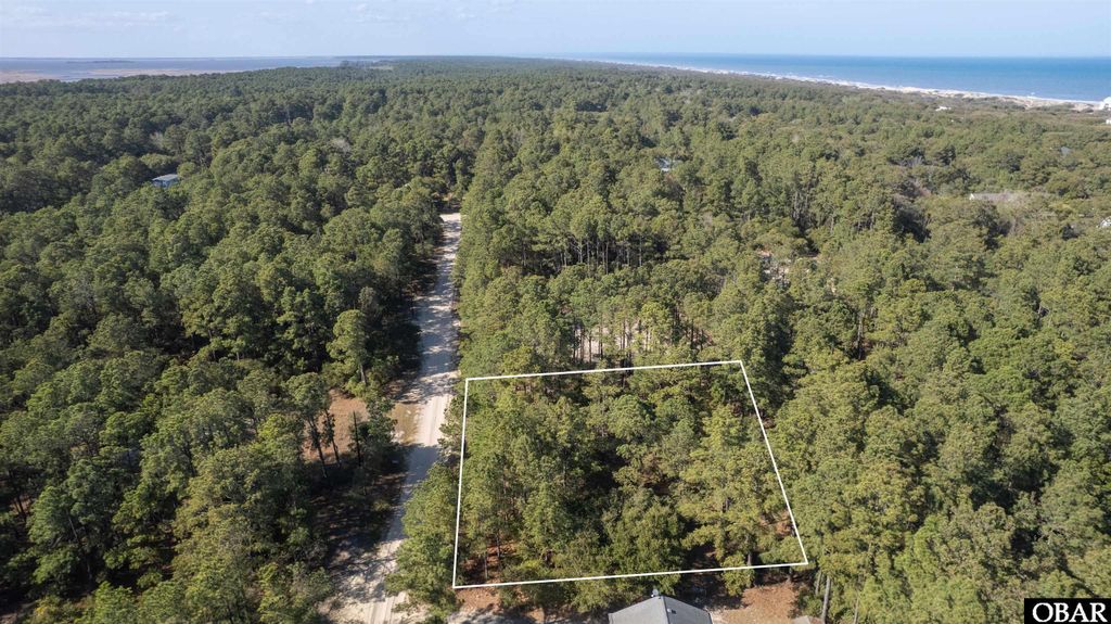 Image 9 of property listing at 2363 Swan Island Road Lot #19, Corolla, NC 27927