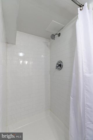 821 S EATON ST, Baltimore, MD 21224