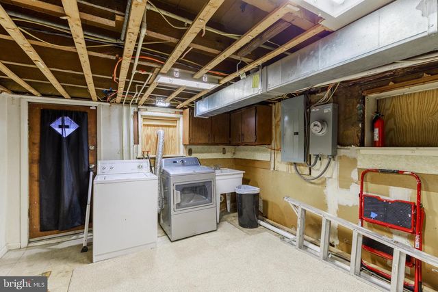 821 S EATON ST, Baltimore, MD 21224