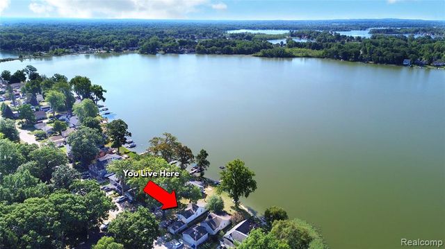 4181 Minnetonka Drive, Linden, MI 48451