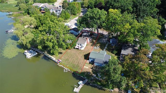 4181 Minnetonka Drive, Linden, MI 48451