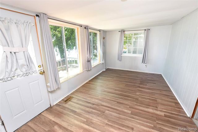 4181 Minnetonka Drive, Linden, MI 48451