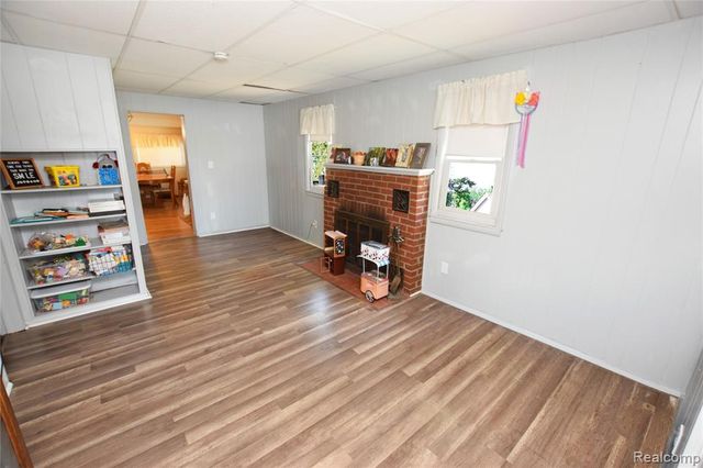 4181 Minnetonka Drive, Linden, MI 48451