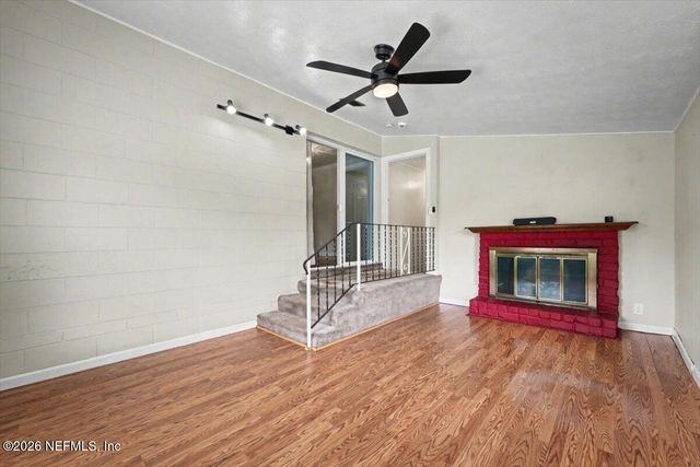7835 FALCON Street, Jacksonville, FL 32244