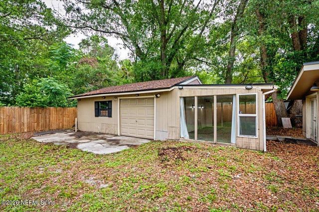 7835 FALCON Street, Jacksonville, FL 32244