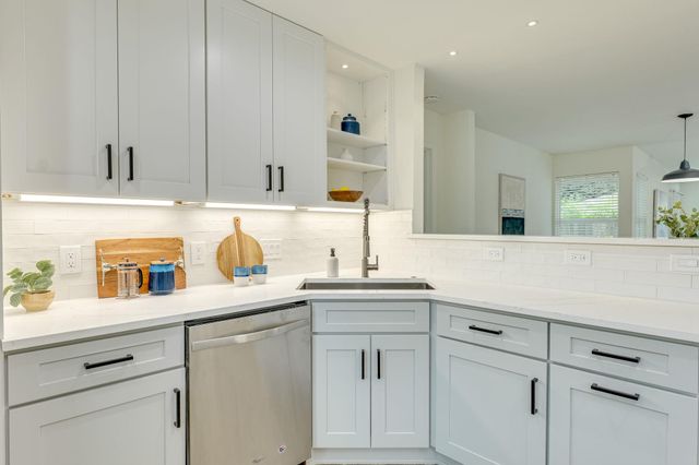 11505 Powder Mill TRL, Austin, TX 78750