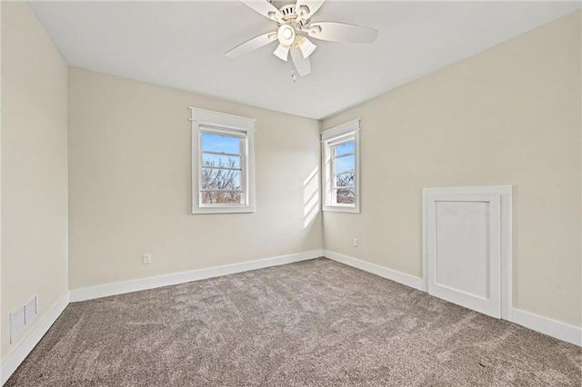 401 S Clay Street, Gallatin, MO 64640