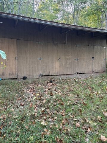 625 Otterbein Lane, Ripley, WV 25241