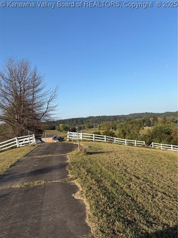 625 Otterbein Lane, Ripley, WV 25241