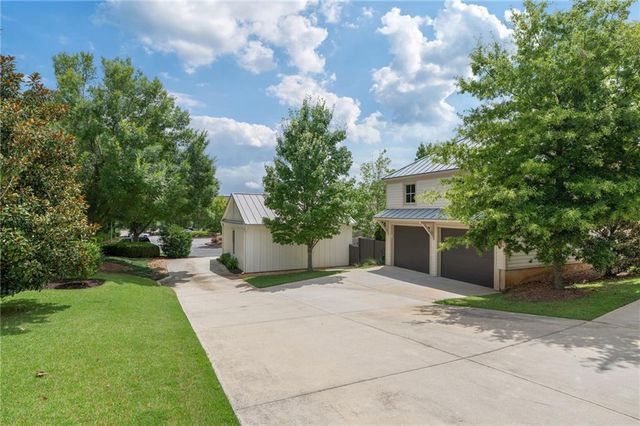 7011 Colfax Avenue, Cumming, GA 30040