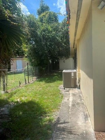 3100 NW 162nd St, Miami Gardens, FL 33054