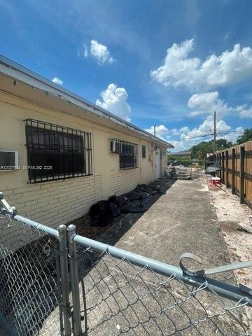 3100 NW 162nd St, Miami Gardens, FL 33054